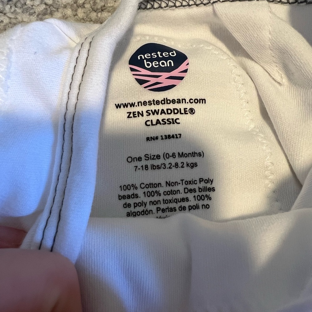 Nested beans swaddle - Picture 2 of 2